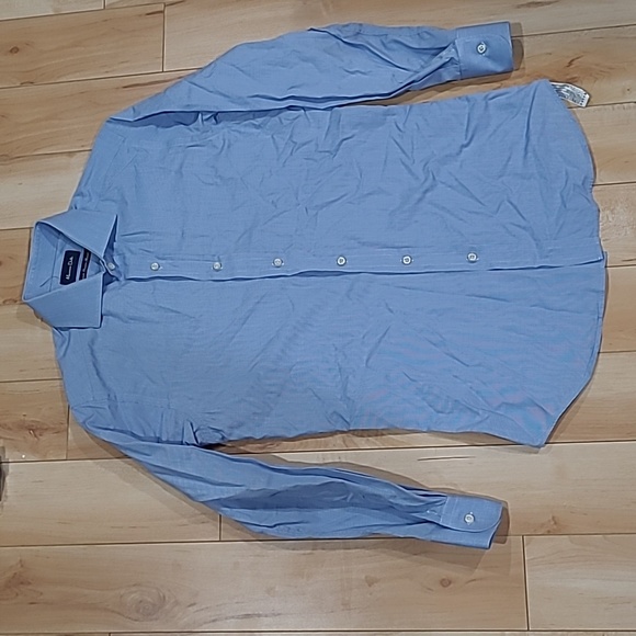 Massimo Dutti Other - Massimo Dutti men's size small blue shirt